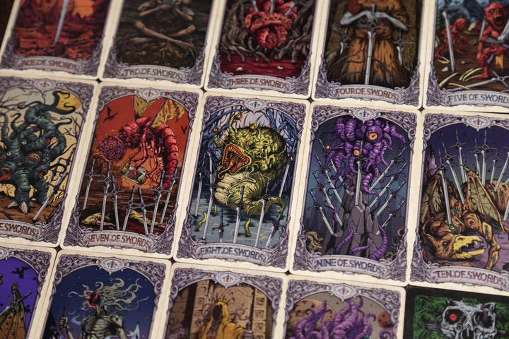 Cthulhu Mythos Comicology (Old Whispers) Tarot: Tarot 2.0