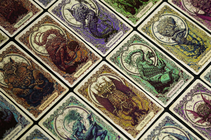 Reflections on the Wall Cthulhu Mythos Oracle: Classic