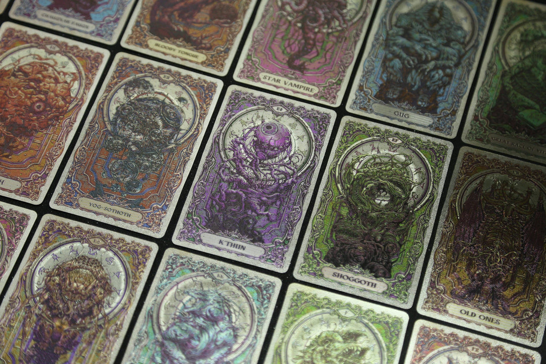 Reflections on the Wall Cthulhu Mythos Oracle: Classic