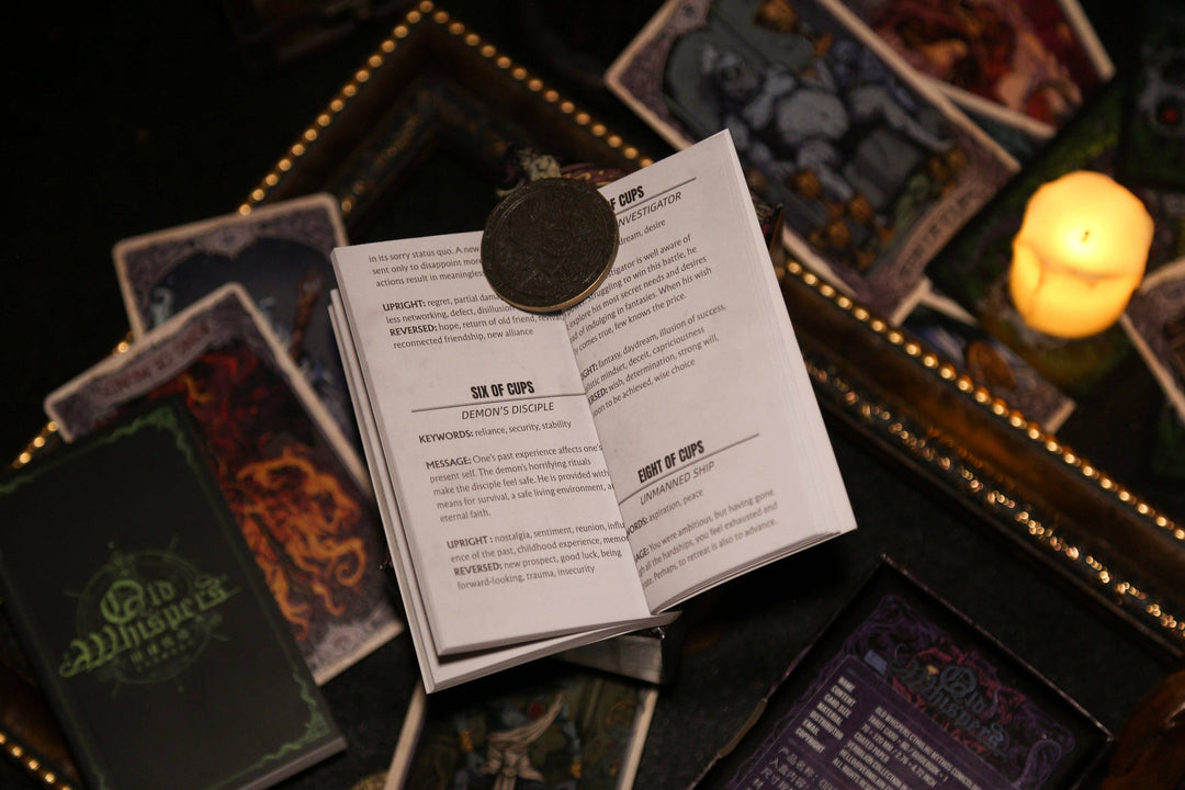 Cthulhu Mythos Comicology (Old Whispers) Tarot: Tarot 2.0