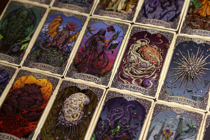 Cthulhu Mythos Comicology (Old Whispers) Tarot: Tarot 2.0